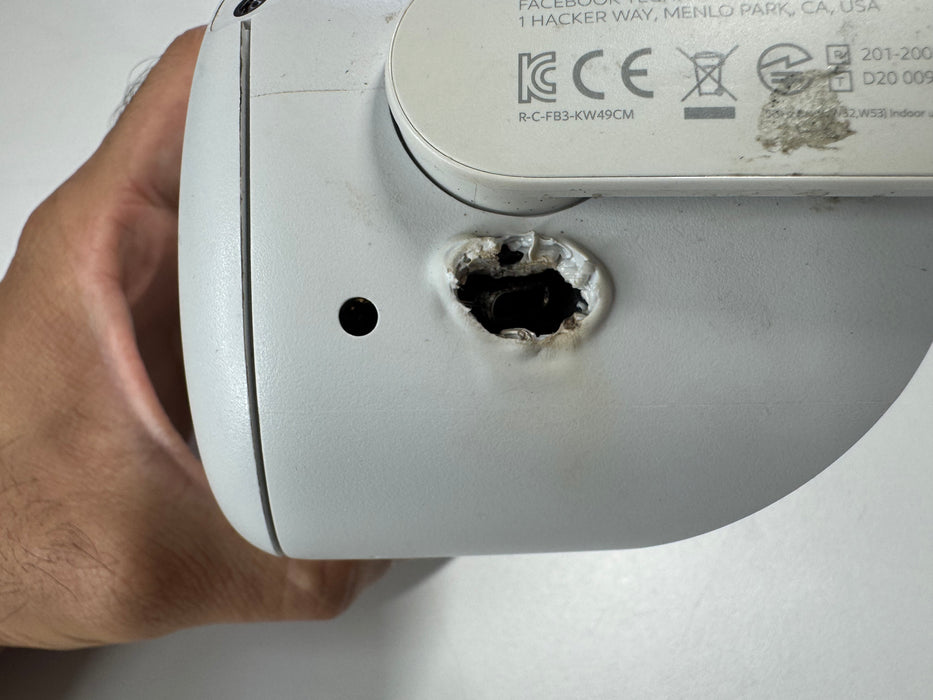 Meta Quest 2 Burnt USB Port Repair - Melted USB-C Port Replacement