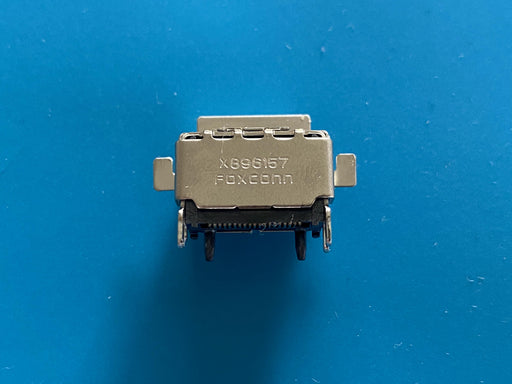 XBOXONE_S_HDMI_Connector_1