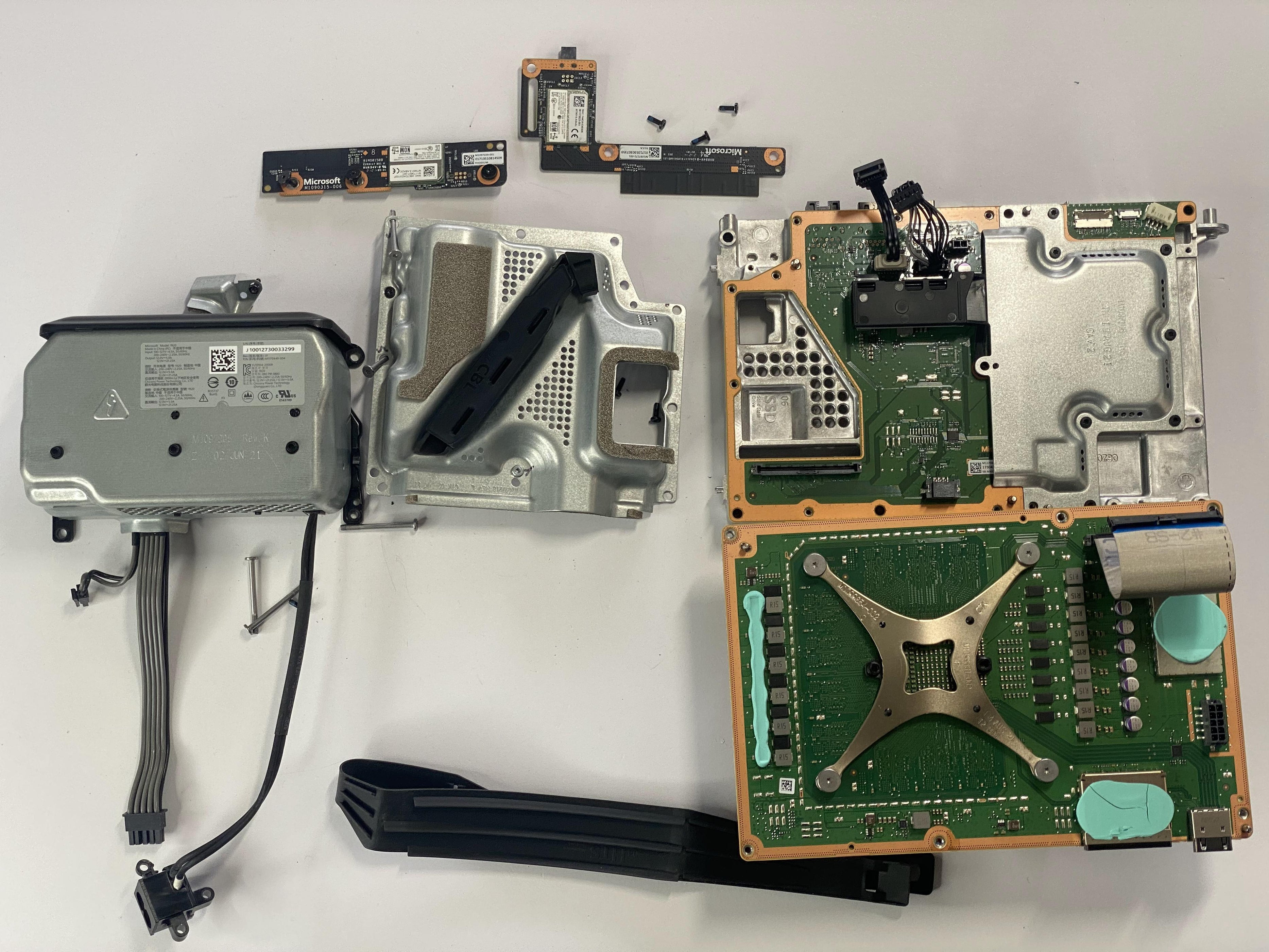 Infested Console XBOX Series X|S Bug Infestation - Deep Clean & Restoration Service ...